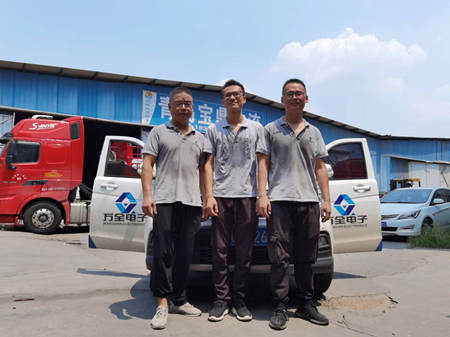 迎高溫、戰(zhàn)酷暑；揮汗如雨的安防工程施工現(xiàn)場
